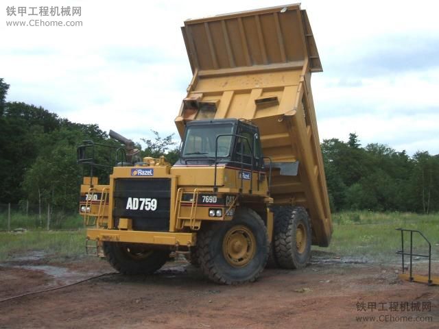 卡特（Caterpillar ）礦卡系列之 769 D 礦卡