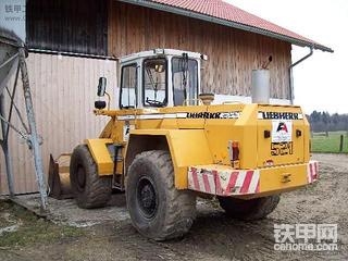 老款式的利勃海尔(Liebherr) L521轮式装载机
