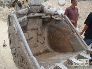 见过这样的铲斗吗？