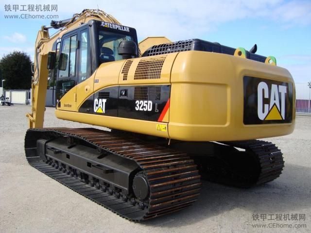 未使用的卡特（Caterpillar CAT）325DL履帶挖掘機(jī)