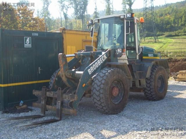 老款利勃海爾(Liebherr) L522輪式裝載機(jī)