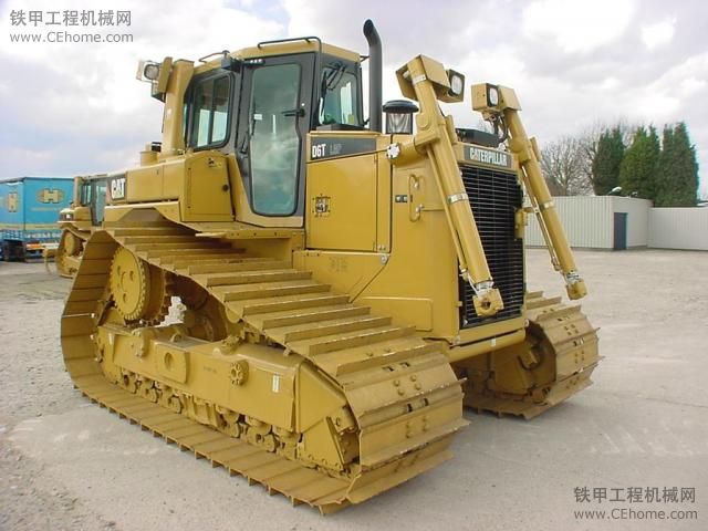 卡特(Caterpillar )D6T LGP 推土機