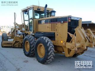 卡特（Caterpillar ）140H2自行式平地机+音乐