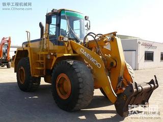 大宇(Daewoo )Mega 300-V轮式装载机