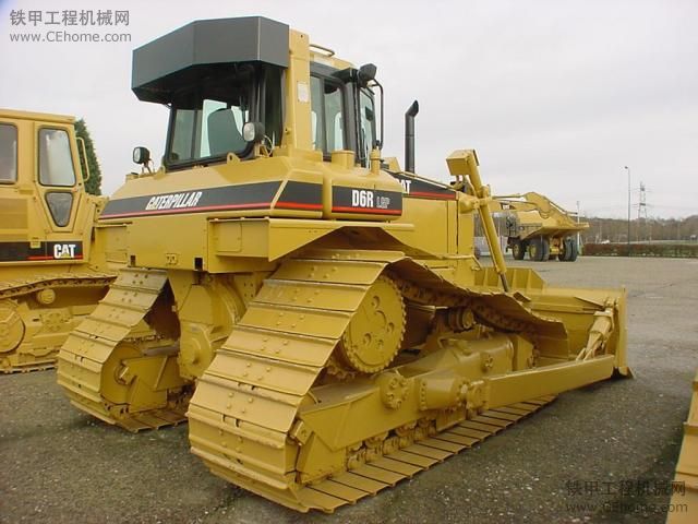 卡特(Caterpillar) D6R LGP推土機