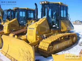 小松（Komatsu ）D51 EX 推土机