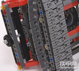 在淘寶上看見的挖掘機(jī)~！
