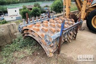 宝马(Bomag) BW213压路机+音乐