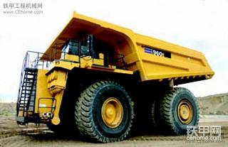 小松系列之 960E 大型矿卡