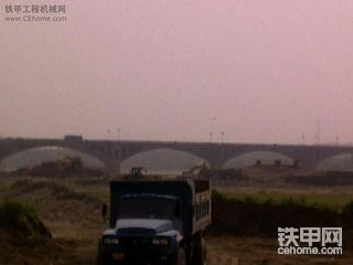 工地上的機機！