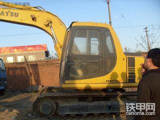 小松120的 应该是10个年头了  大家看一下估个价