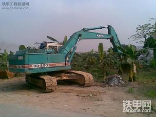 我老爸今日换中泵油封，有图