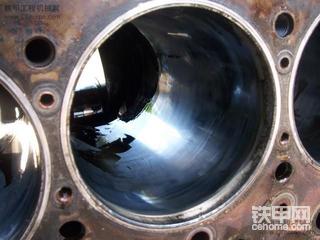 五十铃6BG1发动机准备大修的