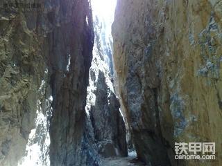 第一次在这种地方干活 挺吓人的！！