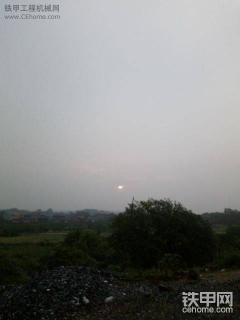 夕陽(yáng)無(wú)限好