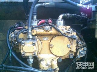 賣320C 16000小時(shí)