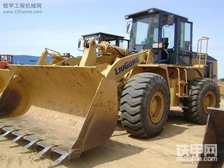 發發柳工的照片