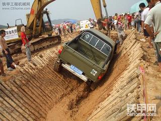 越野赛上的拯救者