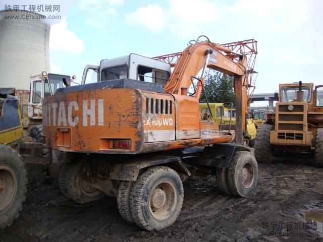 HITACHI 日立EX100WD-1 輪胎式挖掘機出售，原裝機械