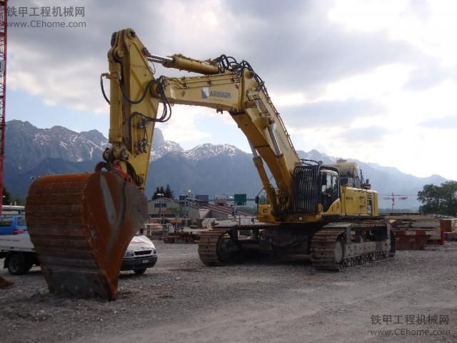 小松（Komatsu） PC 750 HRD