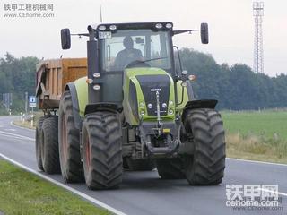 拖拉机中的勇士 克拉斯（Claas Axion）