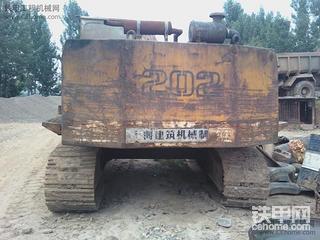 国产古董挖掘机