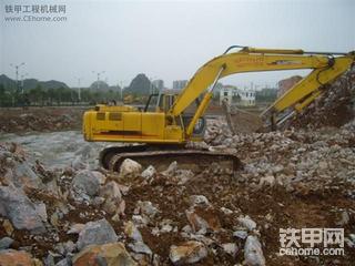 大家帮忙看看这是住友A3吗？