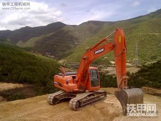 贷款娶了个新媳妇斗山DH220LC-7,小红豆下嫁彩云之南