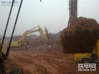 工作的时候随便拍拍`