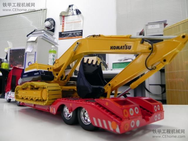 komatsu pc-400 和 iveco 拖板車 靚唷