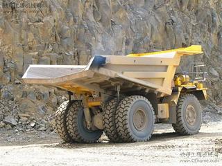 小松矿卡系列之HD 605-5矿卡