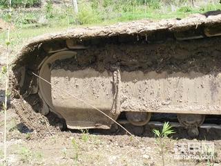 出售日立200-5皇冠挖掘机