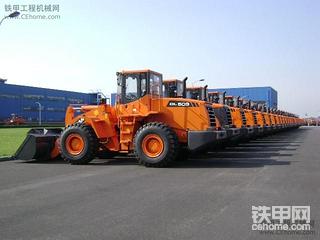 斗山装载机工厂一行