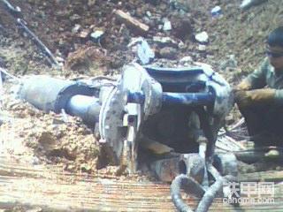 到工地看到湖南最长的加长臂！！！