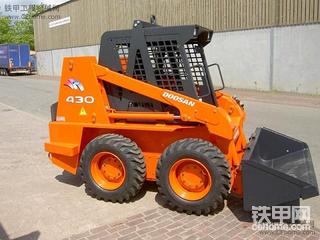 斗山(Doosan )430 滑移