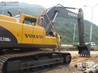 这是我家刚买的新机VOLVO