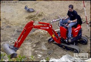 久保田（Kubota）U10-3超小型挖掘機