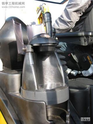 杰西博(JCB0 4 )CX两头忙新设备