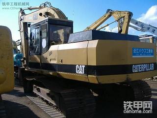 老機卡特E200B