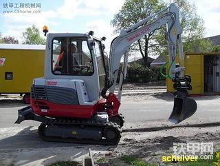 竹内（Takeuchi） TB 228挖掘机