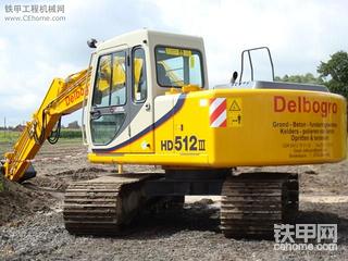 加藤（Kato） HD 512 LC-3挖掘機(jī)