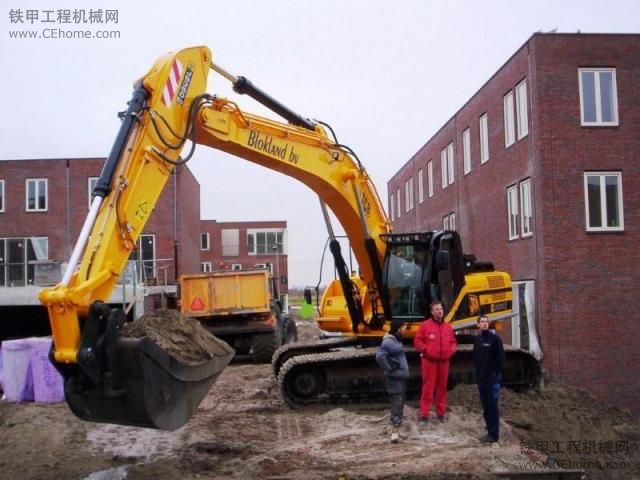 杰西博(JCB) JS 350 LC挖掘機(jī)