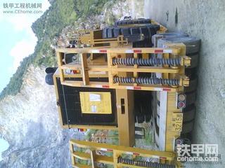 今天拉回來(lái)的卡特988裝載機(jī)