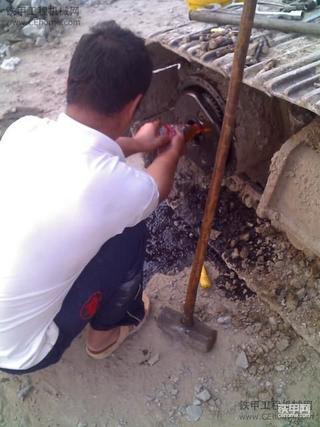 11年2W多小时的现代小白顶搞行走