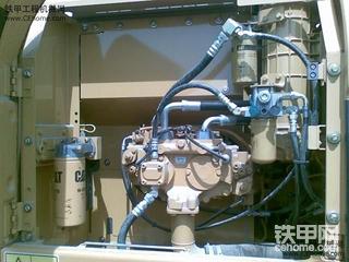 关于挖机液压泵，懂行的进来说说