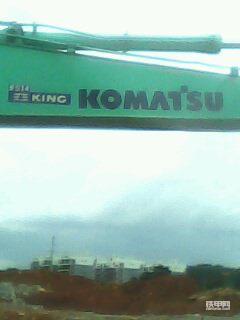 小松有这样的颜色吗？动作好快！