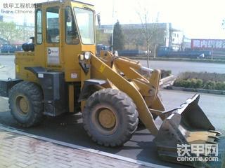 我想上台小铲车ZL15-ZL20之间