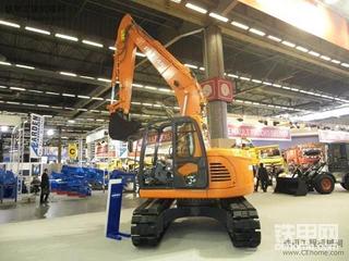 斗山（ Daewoo Doosan ）DX140R 挖掘机