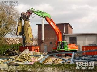 斗山 （Daewoo） DX 420 LC挖掘机n