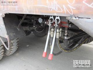 带液压爬梯的挖掘机拖车